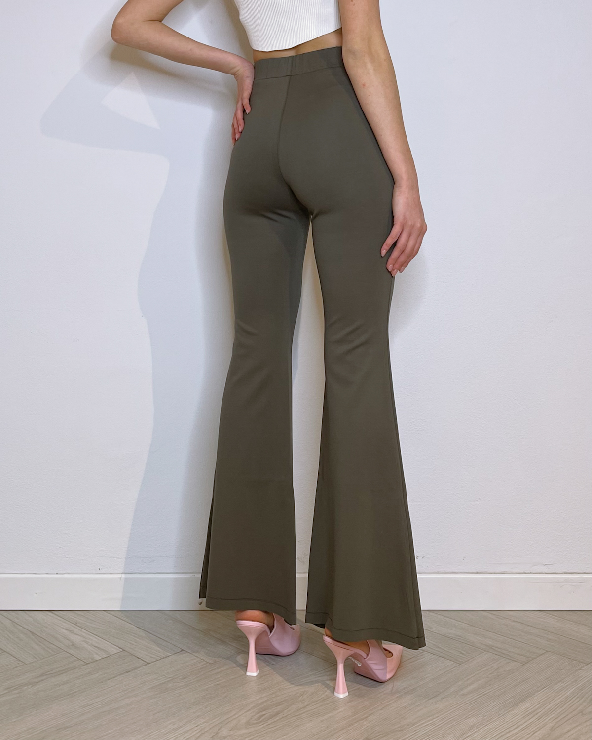 PANTALONE A ZAMPA IN JERSEY VERDE MILITARE - Mirror Clothing