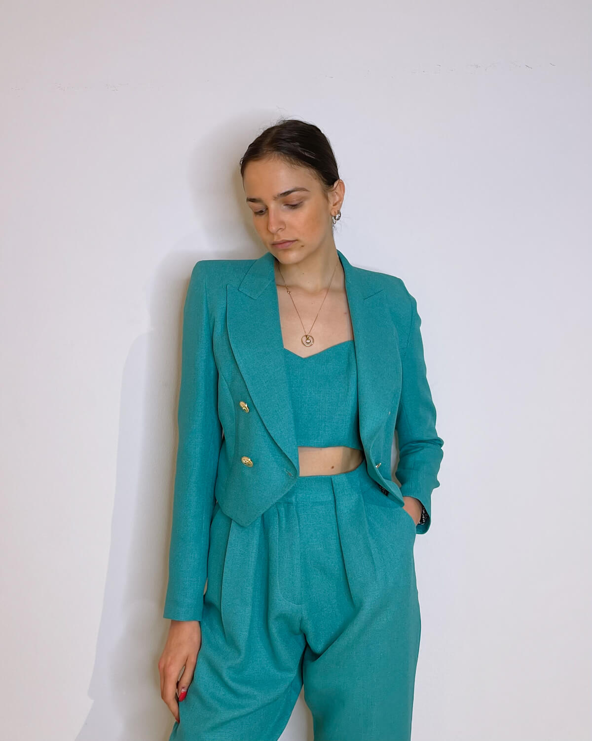 BLAZER CROP DOPPIOPETTO CON BOTTONI DORATI - GRETA OTTANIO - Mirror Clothing