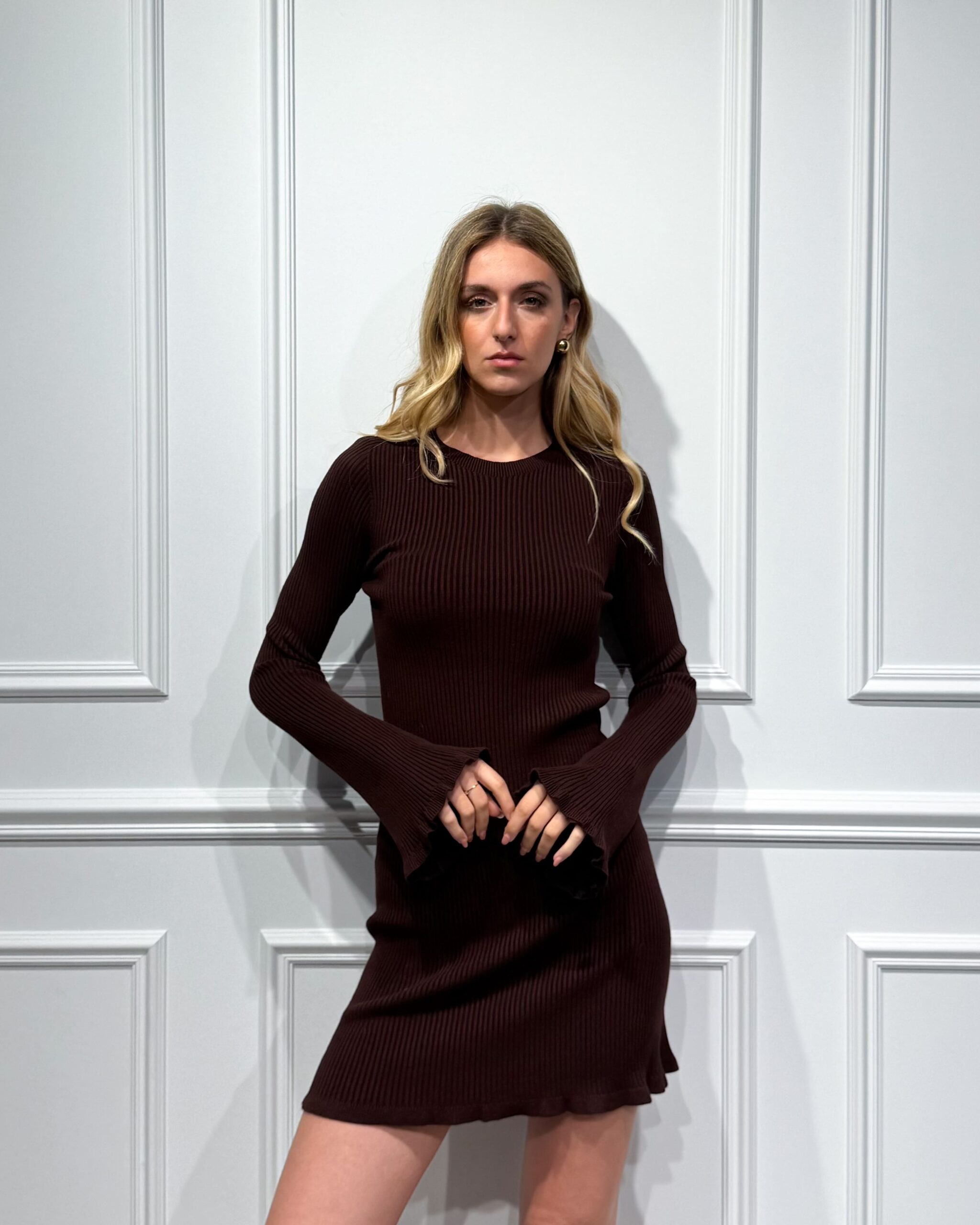 ABITO IN VISCOSA CON ORLO FROU FROU - KONTATTO