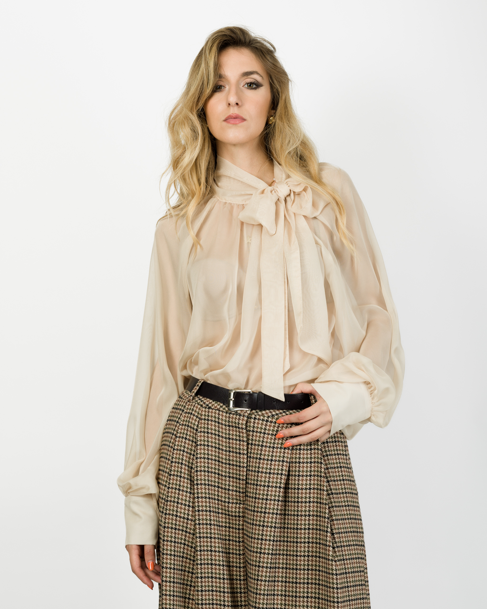 BLUSA CON FIOCCO AL COLLO E MANICA BALLOON - KONTATTO