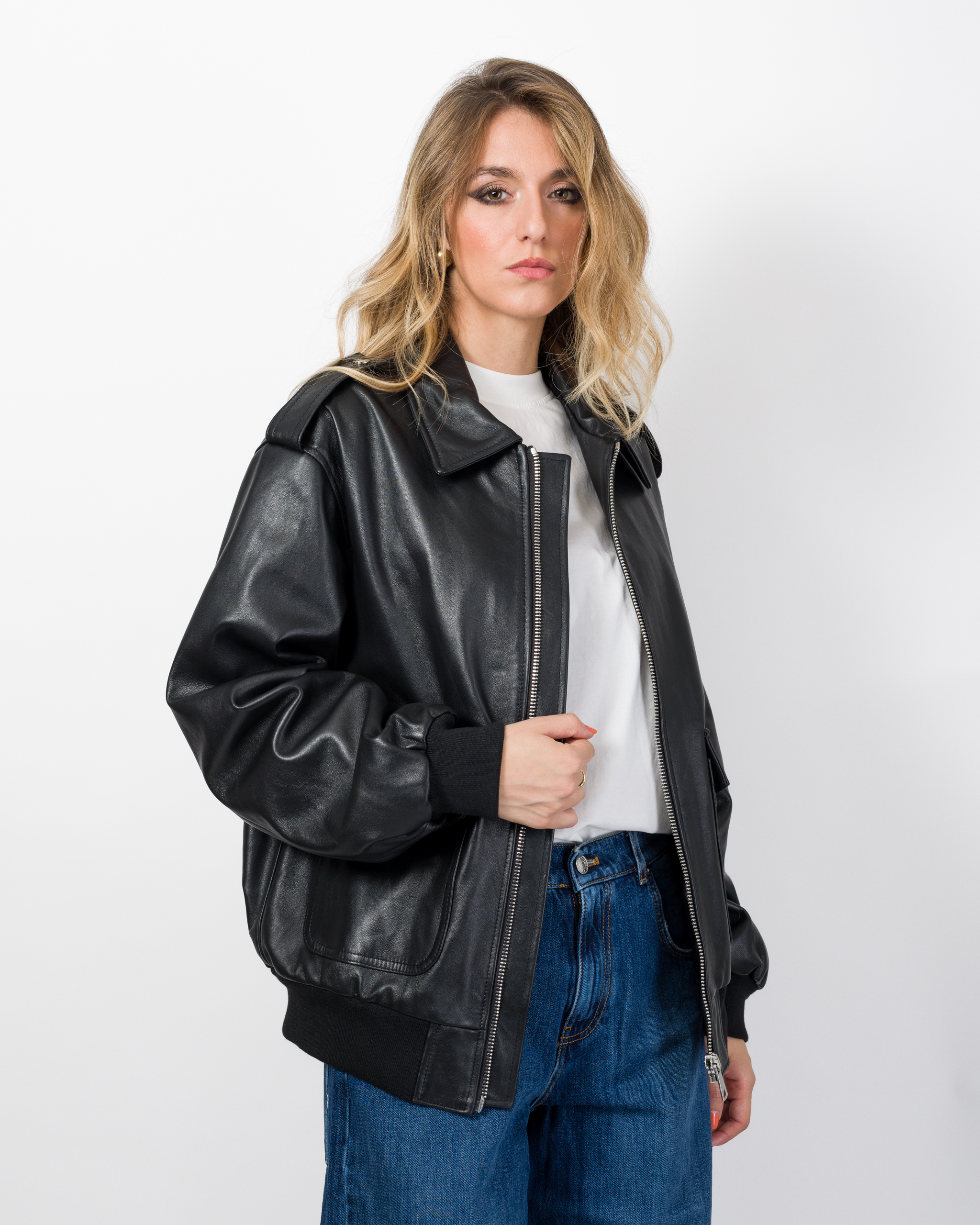 Alternative view of BOMBER OVERSIZE IN VERA PELLE - TENSIONE IN