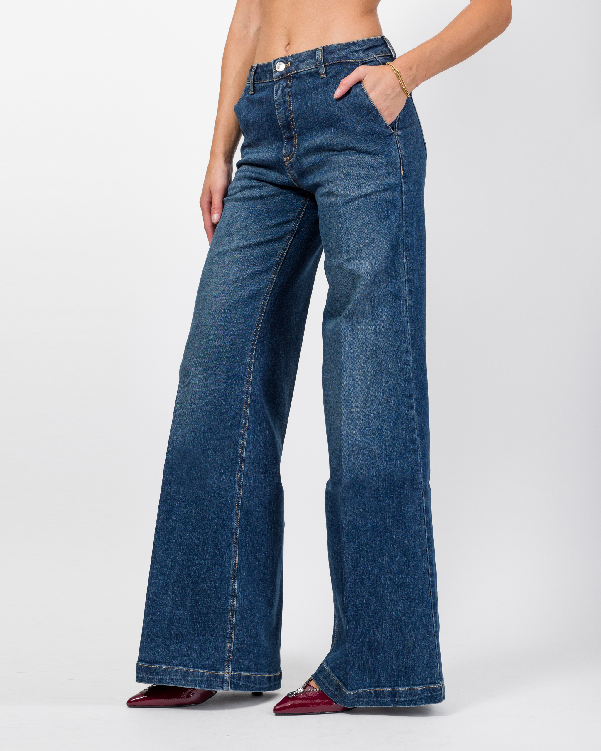 Alternative view of JEANS PALAZZO - ELENA - VICOLO