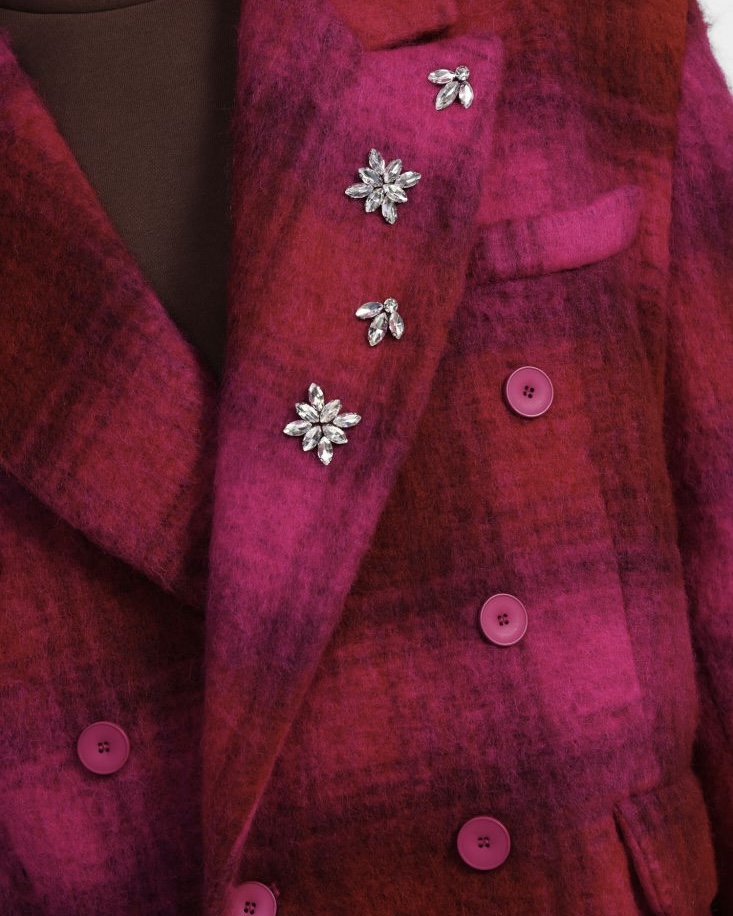 Alternative view of GIACCA CAPPOTTO MISTO LANA CON SPILLE GIOIELLO - DIXIE