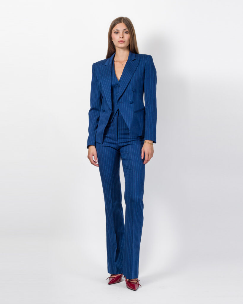 tailleur-gessato-cena aziendale-mirror