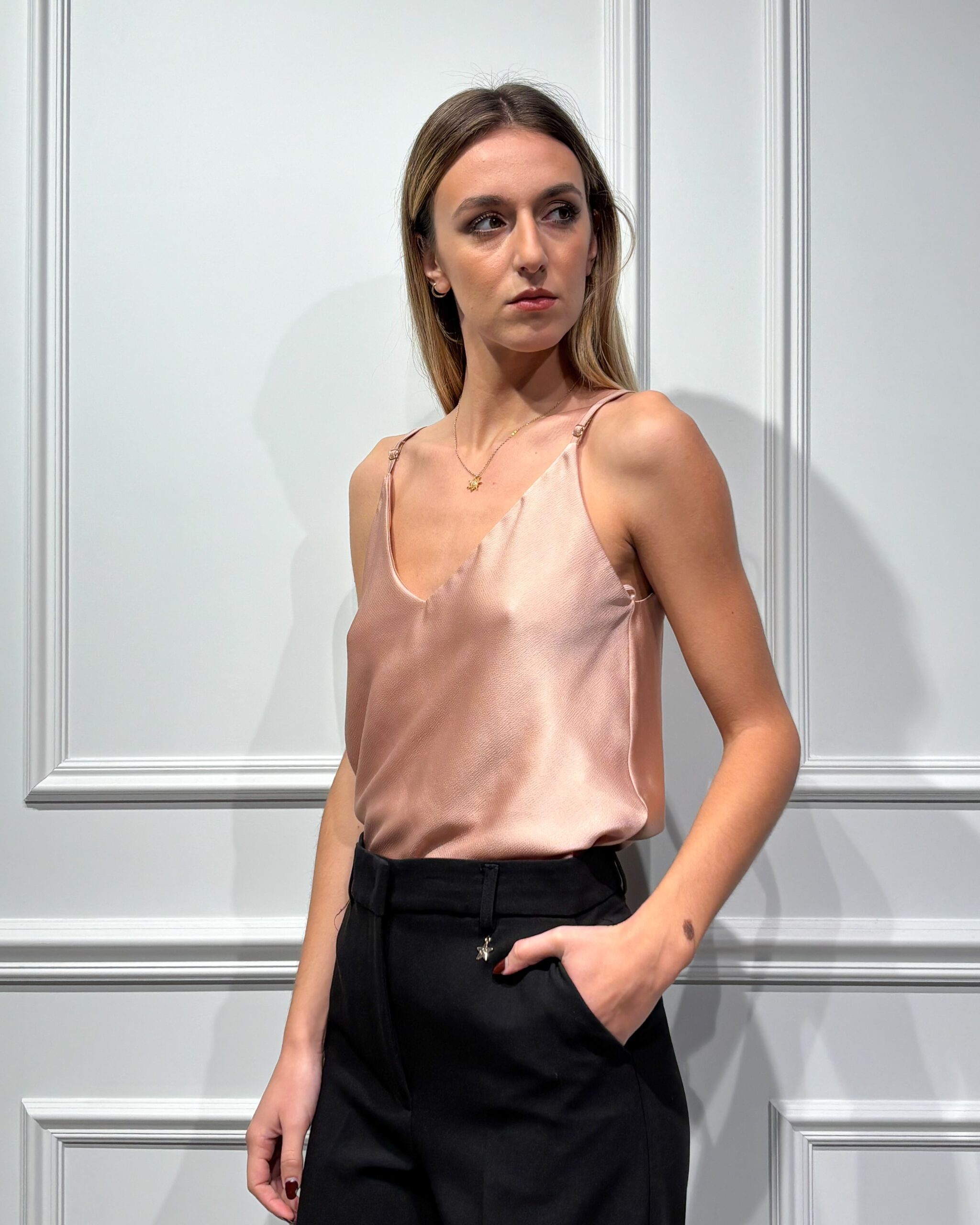 TOP SPALLINI IN SATIN - VICOLO