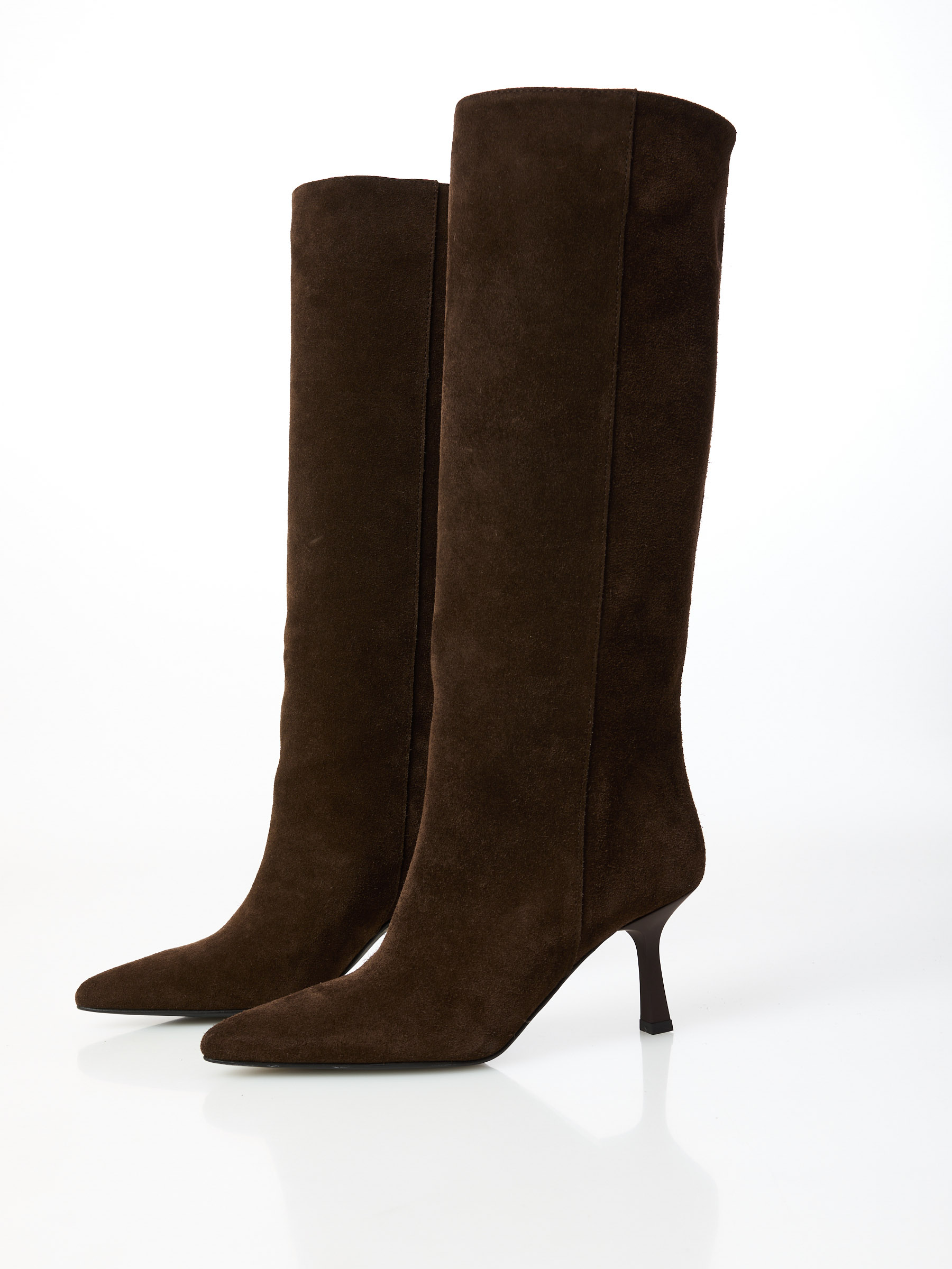 Alternative view of STIVALE IN CAMOSCIO CON TACCO A SPILLO - OVYÉ