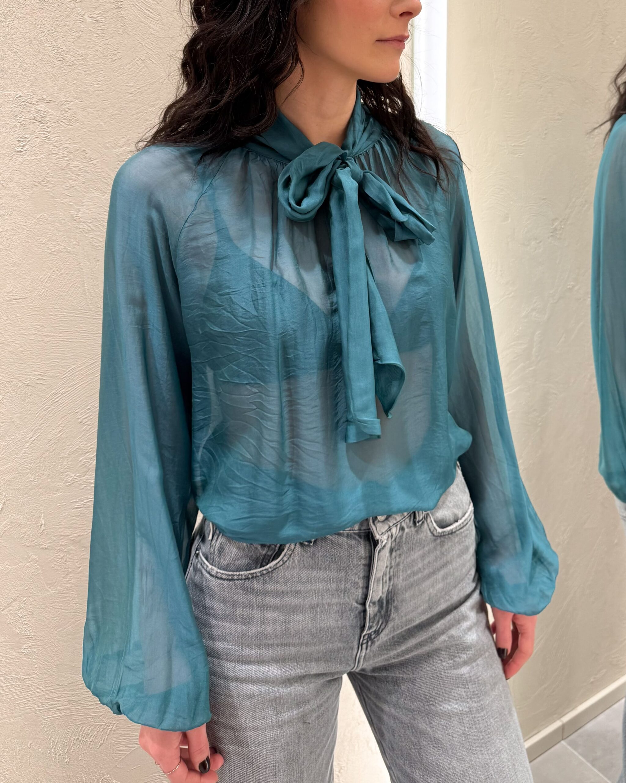 Alternative view of BLUSA MISTO SETA CON FIOCCO - DIXIE