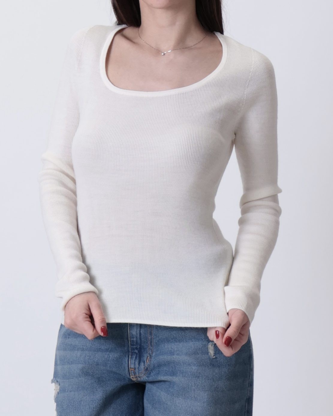 Alternative view of MAGLIA 100% LANA MERINO CON SCOLLO QUADRO - HAVEONE