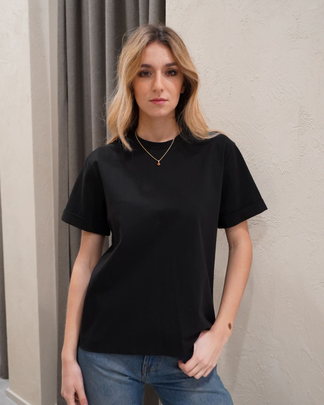 Alternative view of T-SHIRT CON MANICA CORTA RISVOLTATA - ELEH