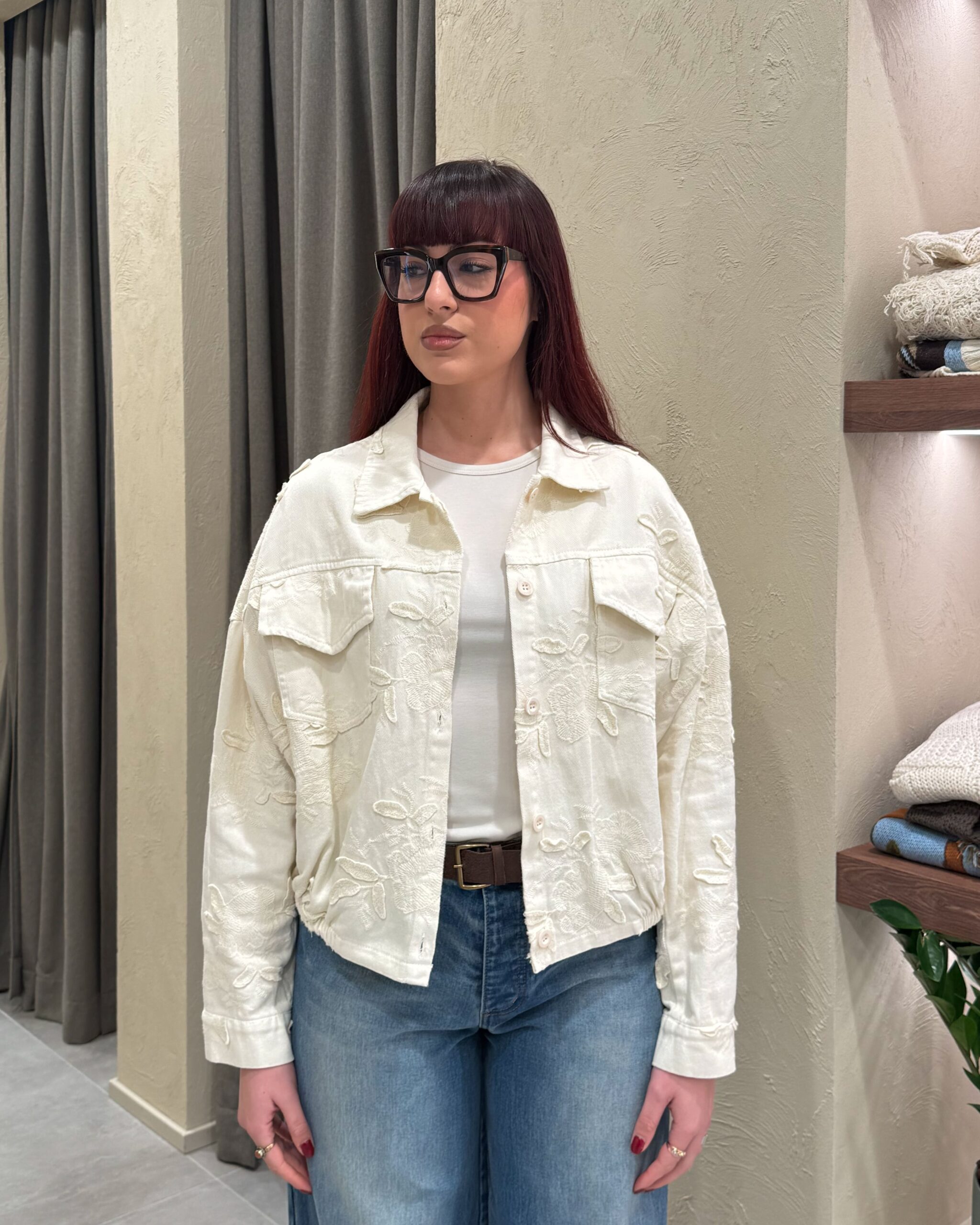 Alternative view of BOMBER IN BULL DENIM CON RICAMO FLOREALE - HAVEONE