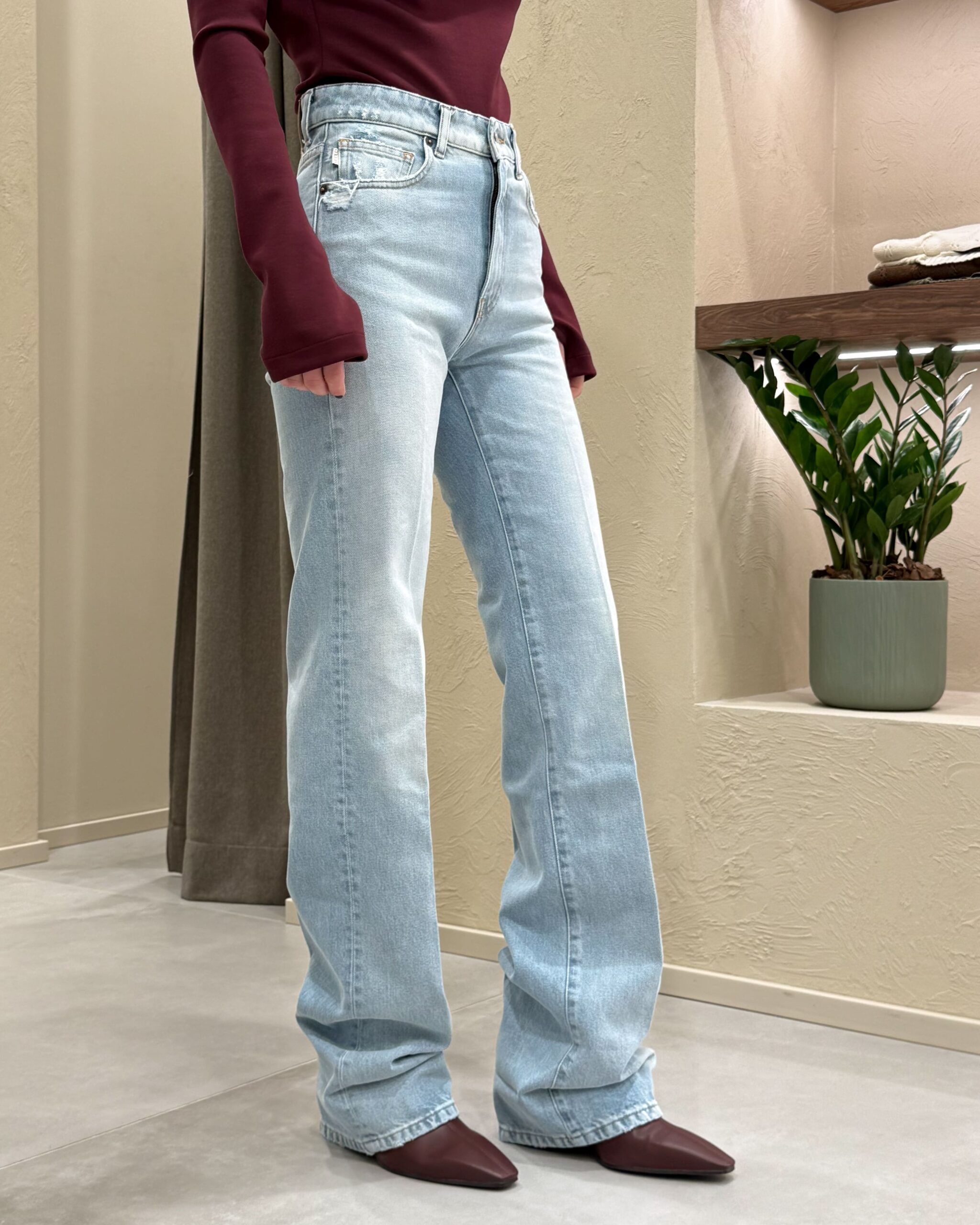 JEANS STRAIGHT-LEG LAVAGGIO CHIARO - JODIE - VICOLO
