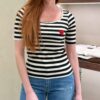 T-SHIRT A RIGHE CON CUORE BOUCLÉ - VICOLO