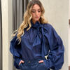 BLUSA CON FIOCCO AL COLLO - VICOLO