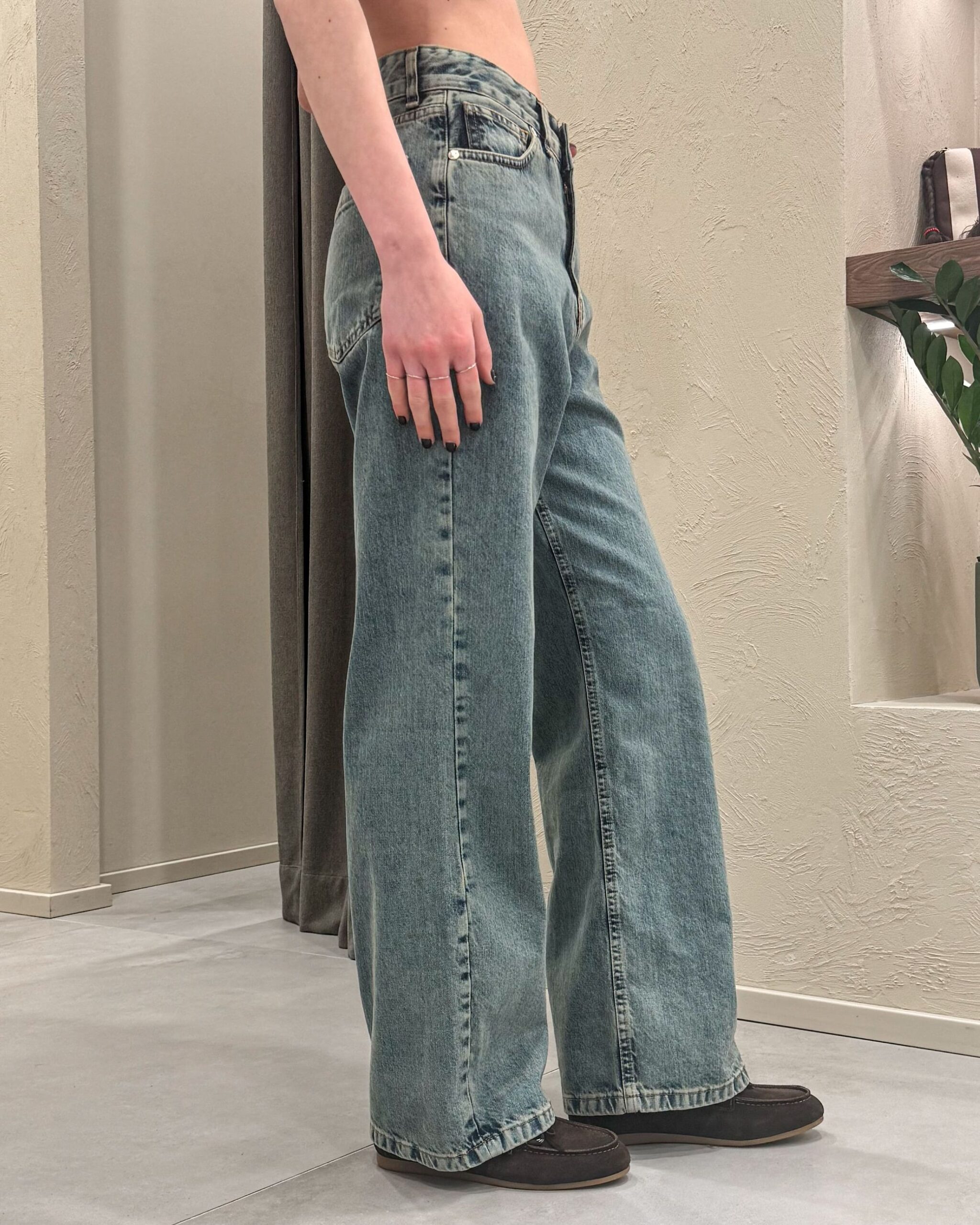 Alternative view of JEANS STRAIGHT-LEG SABBIATO - ANGELA DAVIS