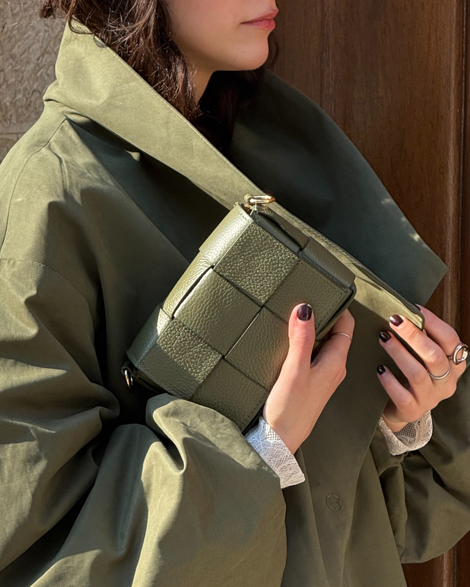 MINI BAG IN PELLE INTRECCIATA CON TRACOLLA - MIRROR
